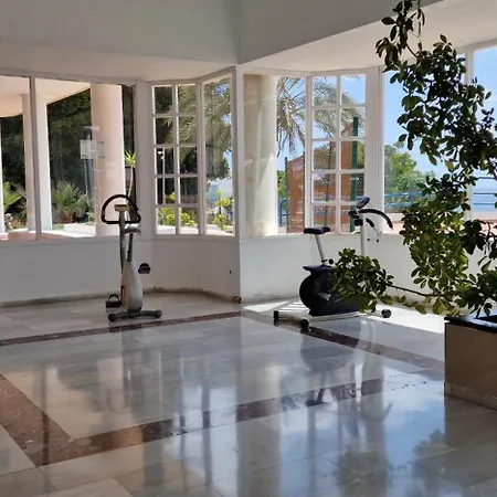 Primavera Sea View Διαμέρισμα *