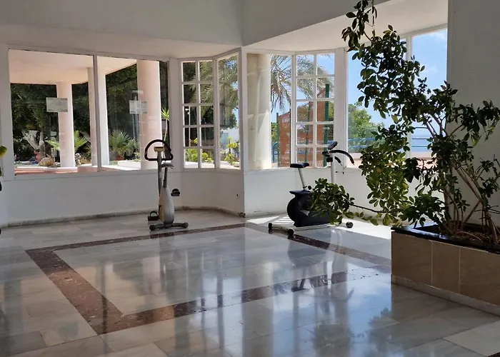 Primavera Sea View Apartman *