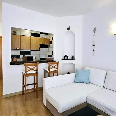 Primavera Sea View Apartman *