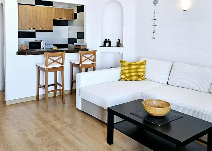 Primavera Sea View Apartman *